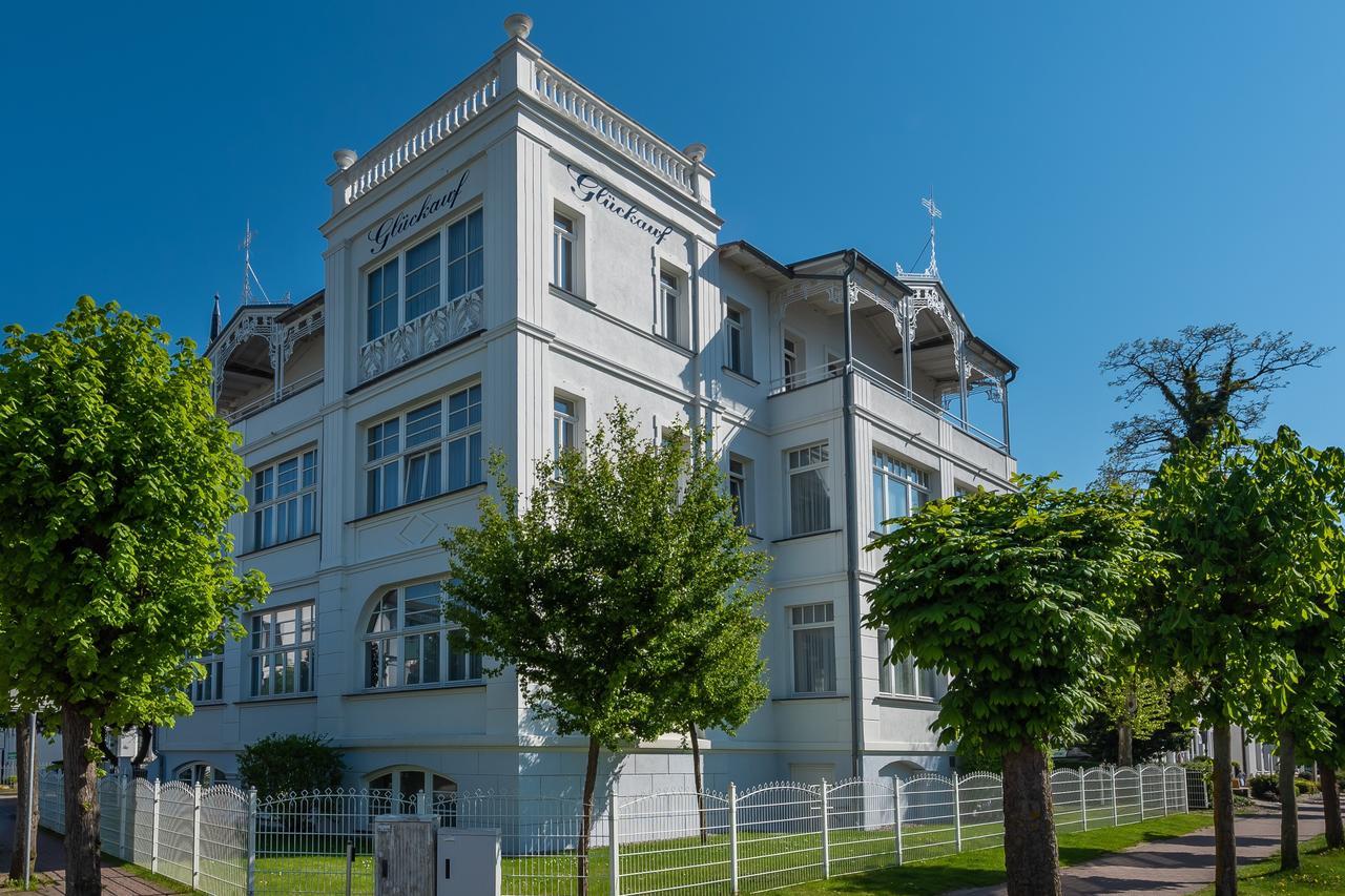 Strandvilla Glueckauf Остзебад Бинц Екстериор снимка